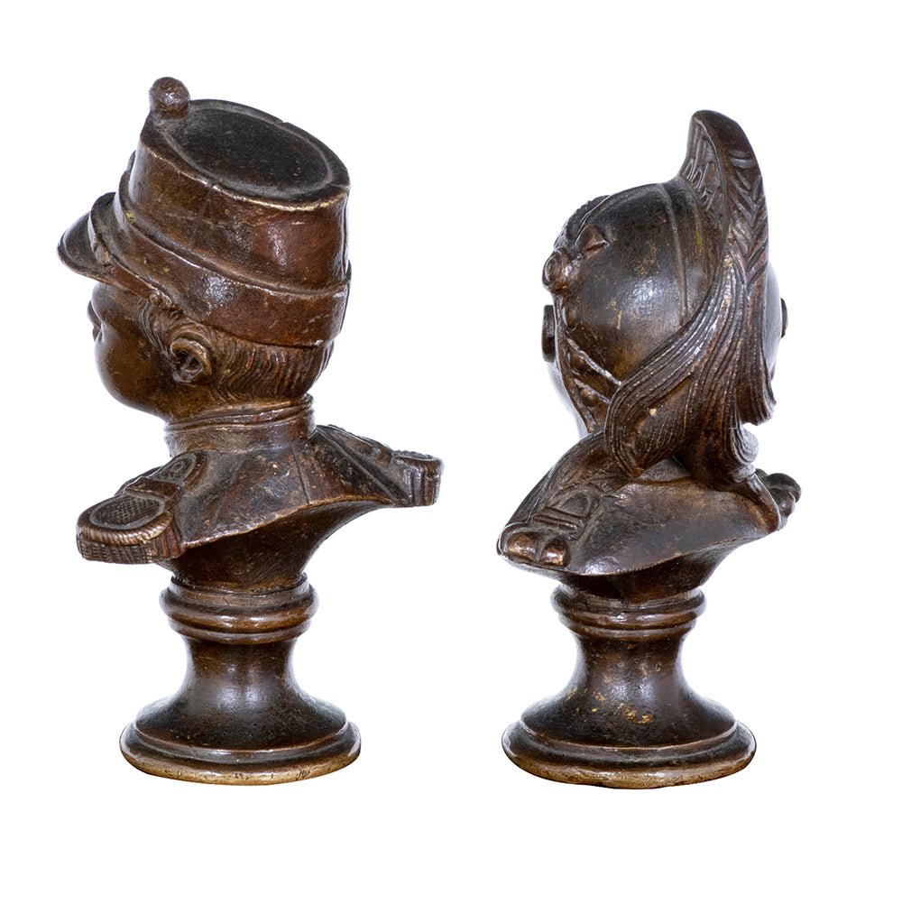 A PAIR OF FRENCH BRONZE BUSTS OF CHILD SOLDIERS - Brights of Nettlebed
