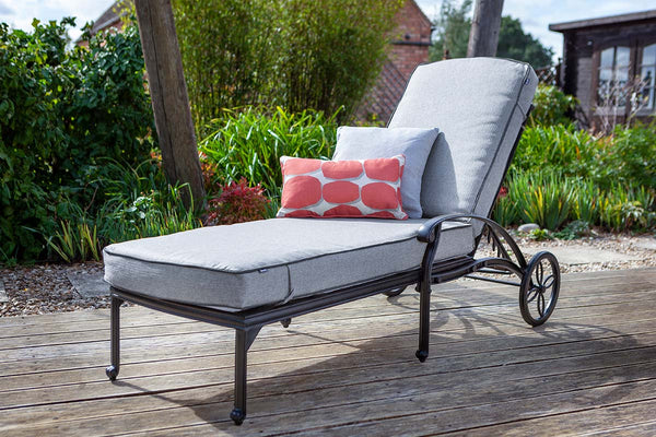 Outdoor Garden Lounge Chair