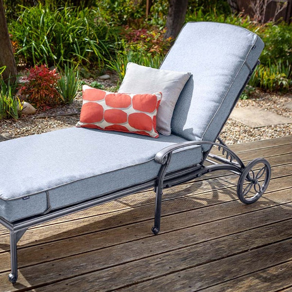 Outdoor Garden Lounge Chair