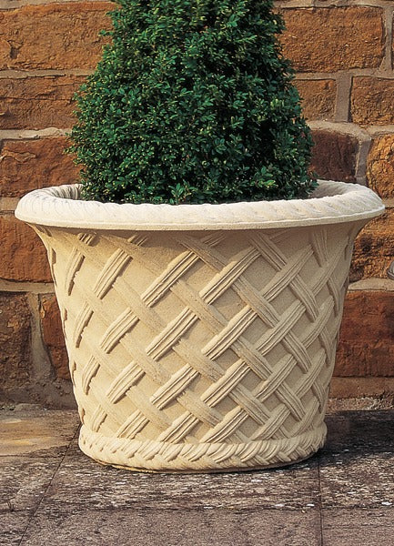 Elizabethan Jardiniere large stone planter