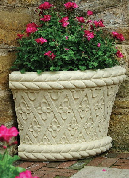Italian quadrant stone corner planter