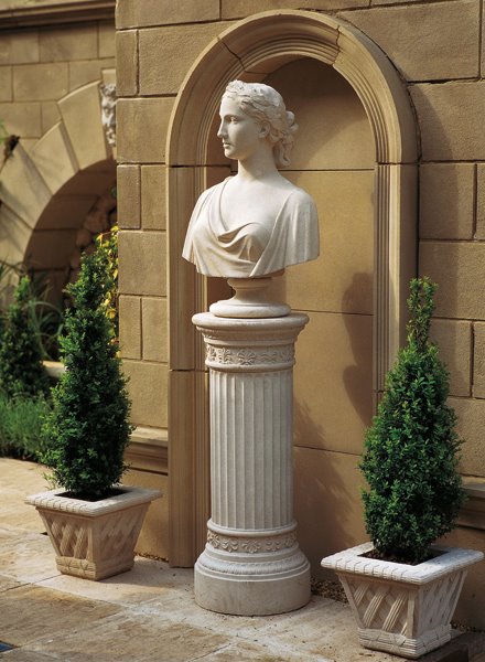 Bust of a Roman maiden on raised pedestal