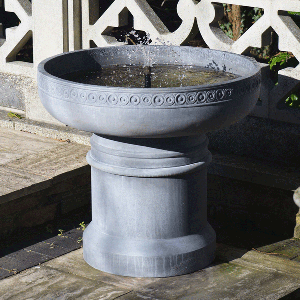 Romanesque bowl fountain on pedestal - Slate